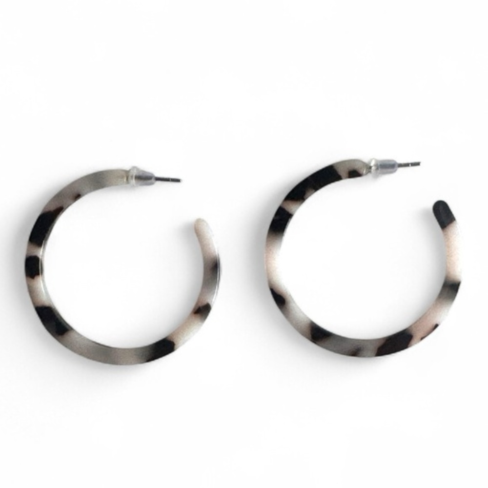 Ash Blonde Black White Tortoise Shell Hoop Acrylic Earrings Small Thin Hoops